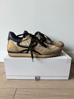 Loewe Flow Runner Men’s Sneakers | US 9 / EU 42